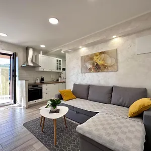 https://app-parenzana.in-istria.net